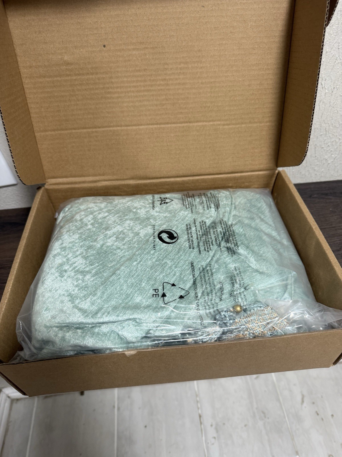 Elkca Beaded Chenille Waterfall Valance, Aqua Green, 79” NEW IN BOX