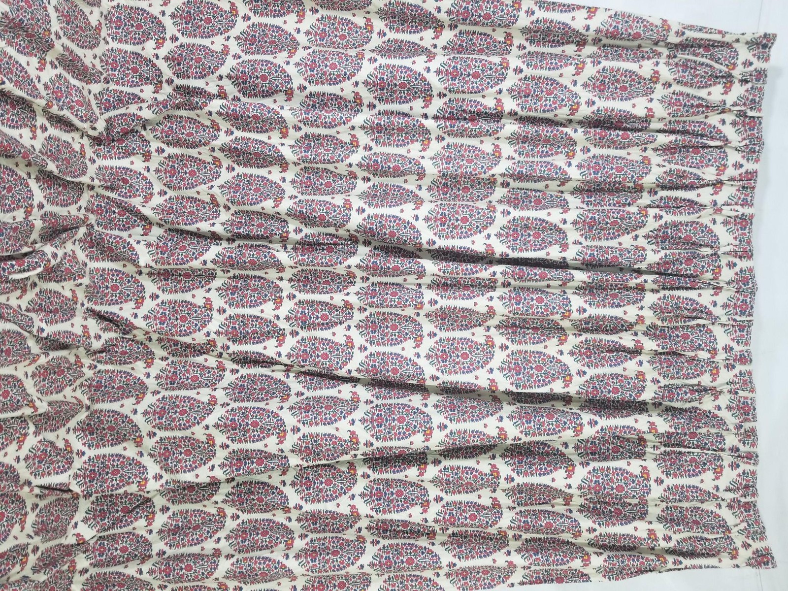 Vintage Traditional Indian Style Paisley Printed Curtain Panel 124x114in