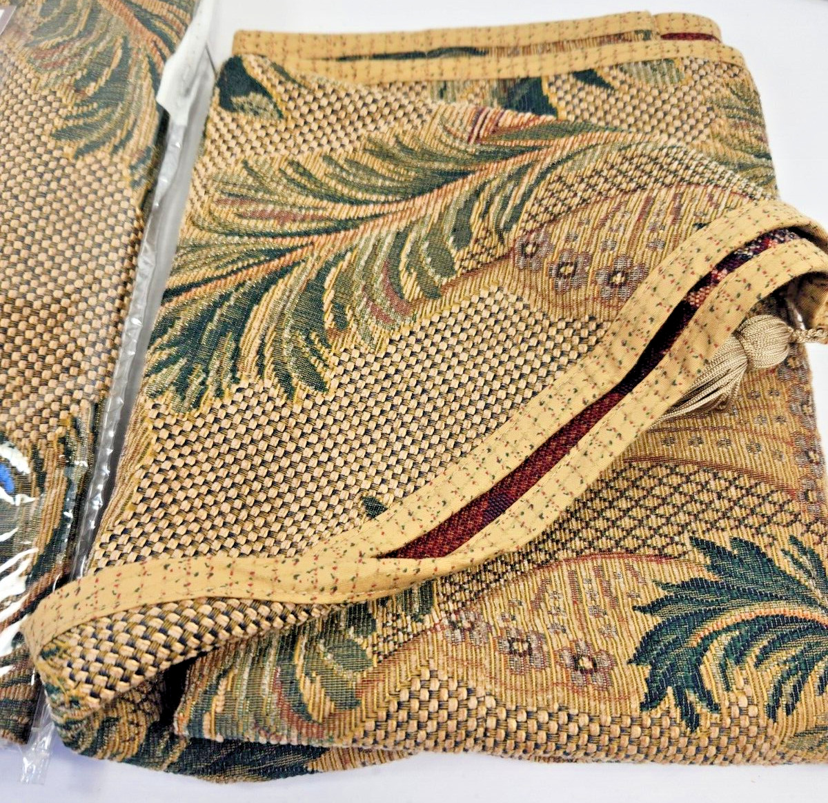 2 CROSCILL HOME ASCOT VALANCE BRITISH COLONIAL 40″ BY 21″ STYLE NO. 3913