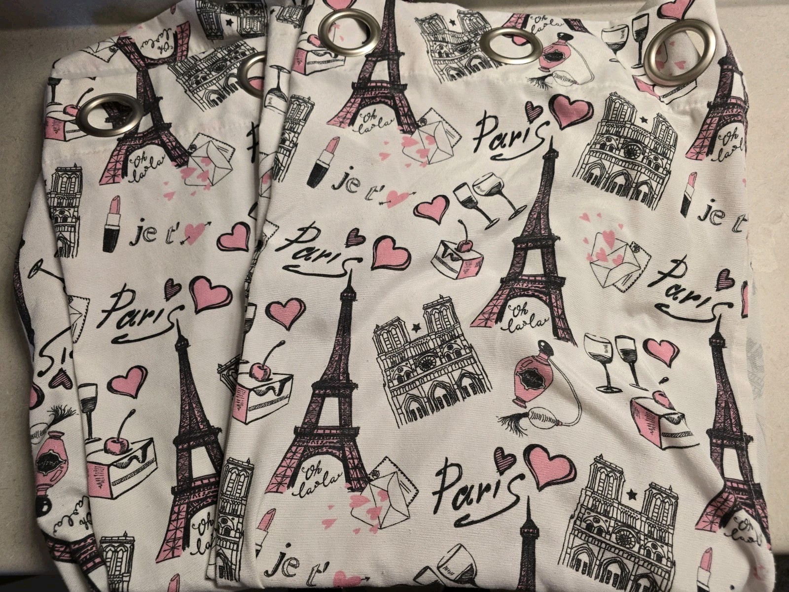 Set of 2 Curtain Panels – Paris Eiffel Tower Design – Grommet Top – White, Pink