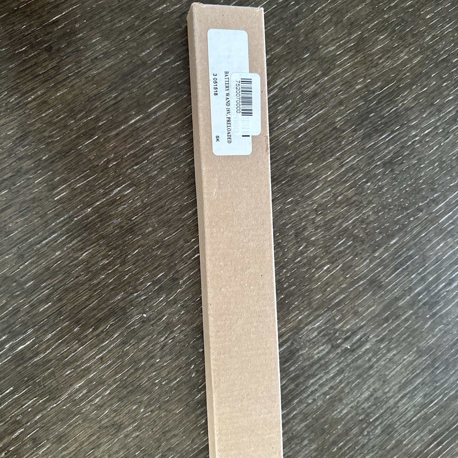 Hunter Douglas AA 18V Battery Wand – Pre Loaded With Batteries – NEW IN BOX
