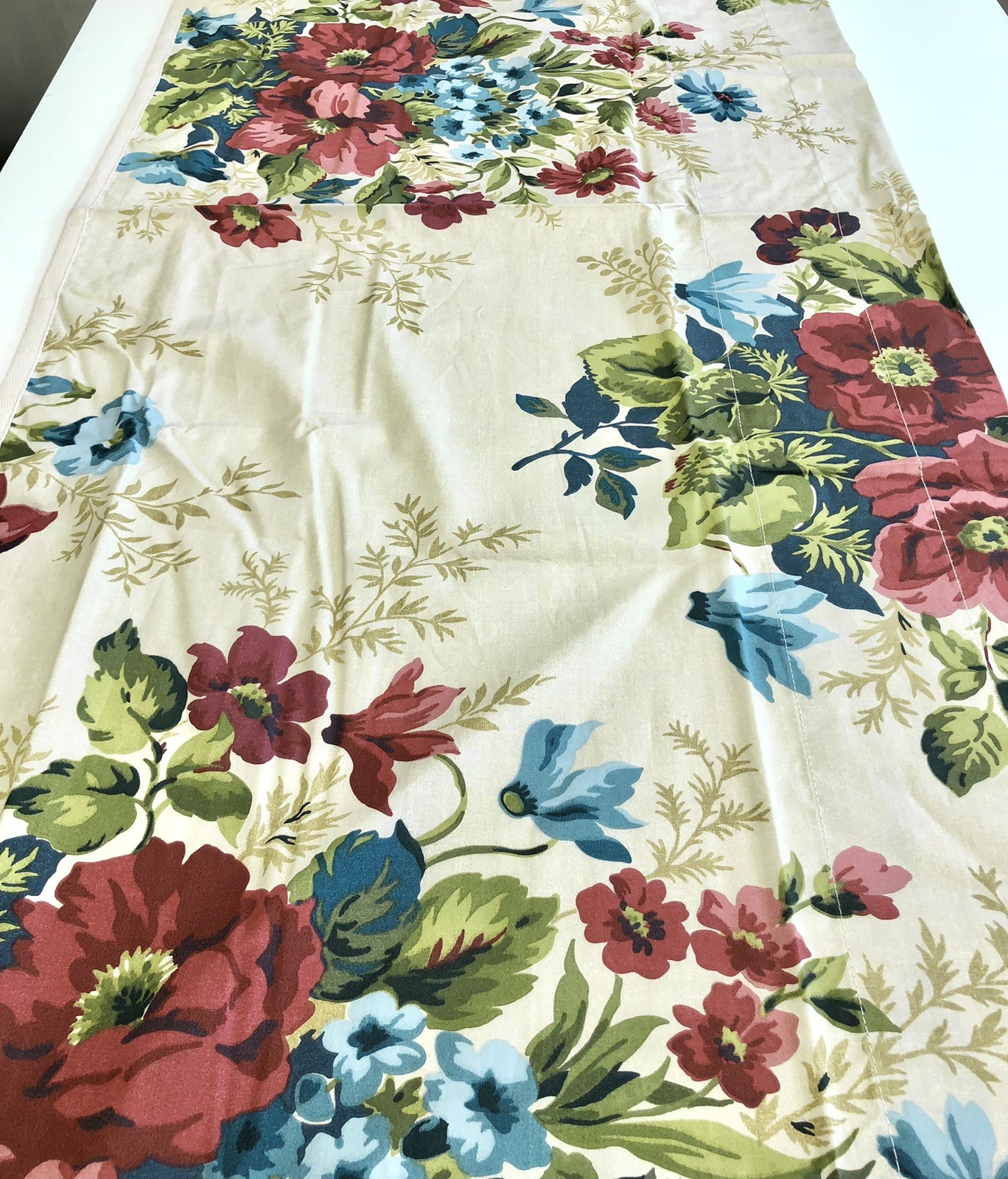 A Chaps Ralph Lauren Claire Valance Gorgeous Rare Floral Design 17”x 78” Cotton