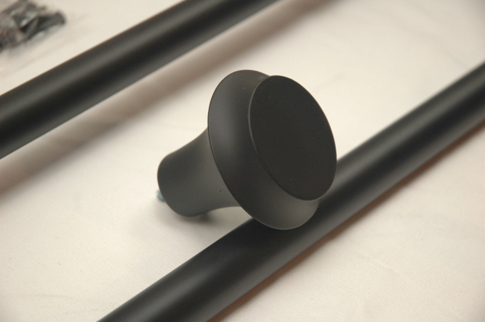 QTY:4 VOREFF Curtain Rods 28 – 48 in Adjustable Black with Modern Design 2x2pack