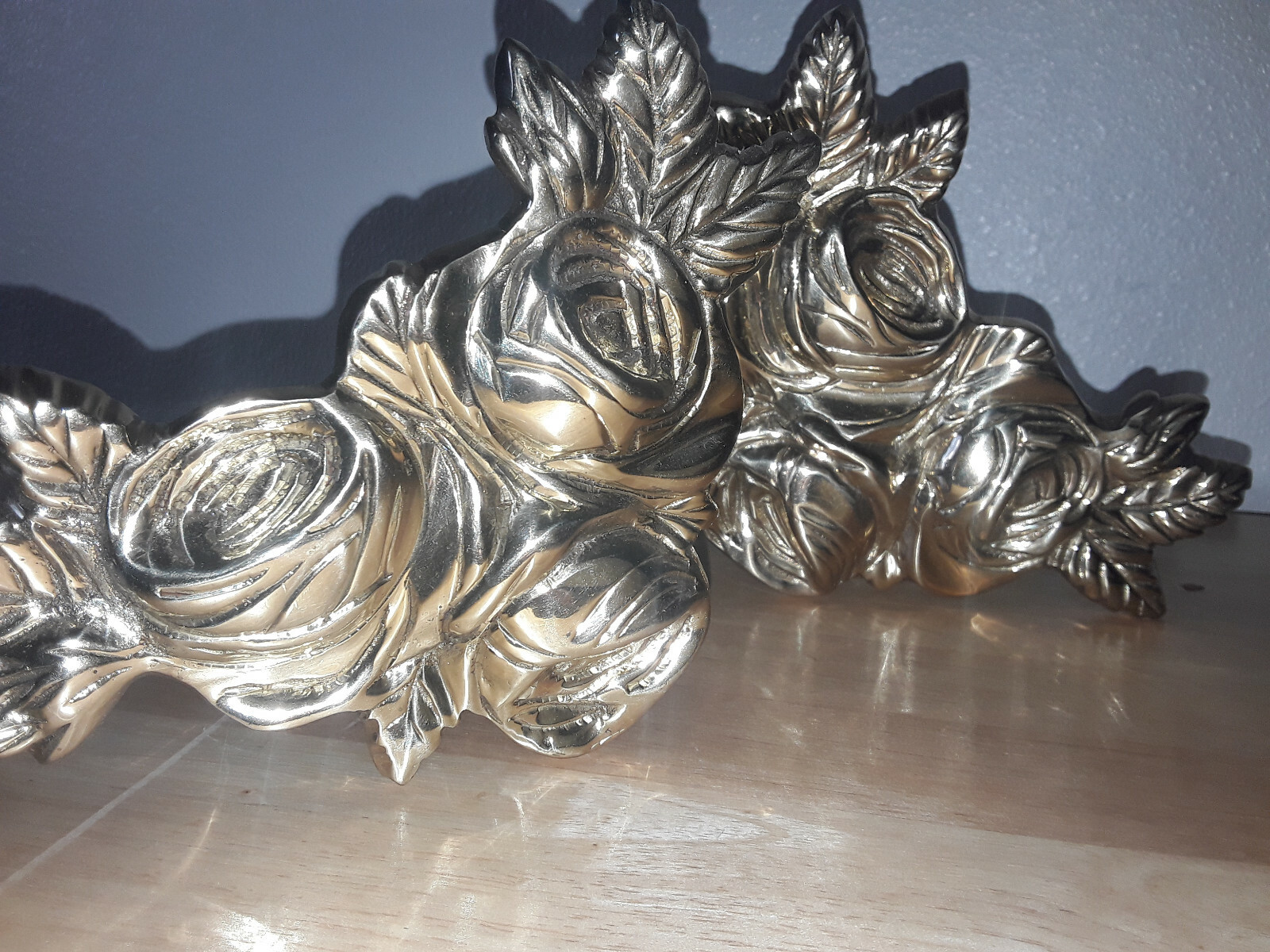 2 Vintage Rose Decor Curtain Tiebacks Size 4 1/4 x 3 1/2 x 6 1/4 Lacqured Brass