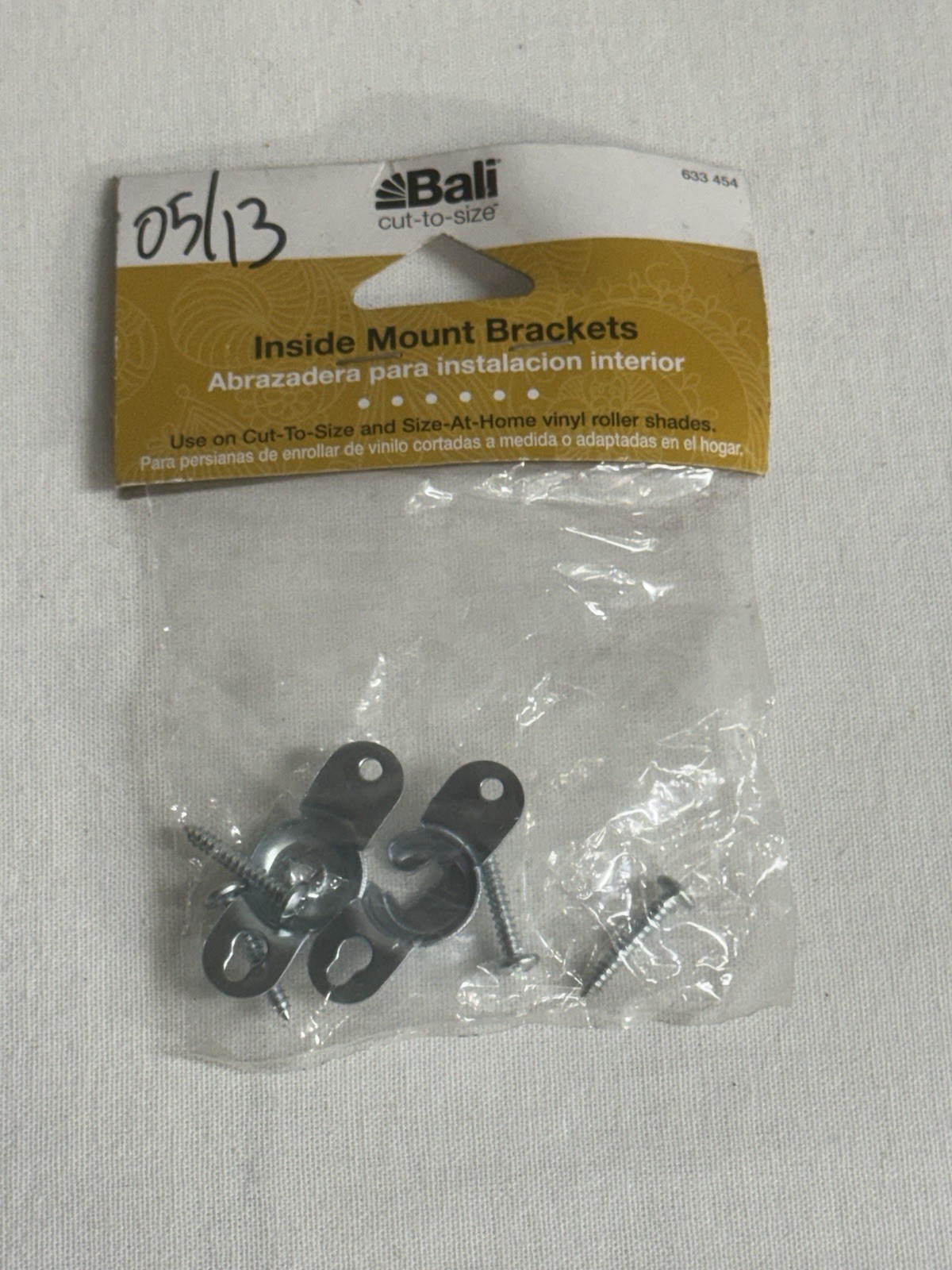 One Set -Designview Universal Brackets for Roller Shade Blinds 633 646