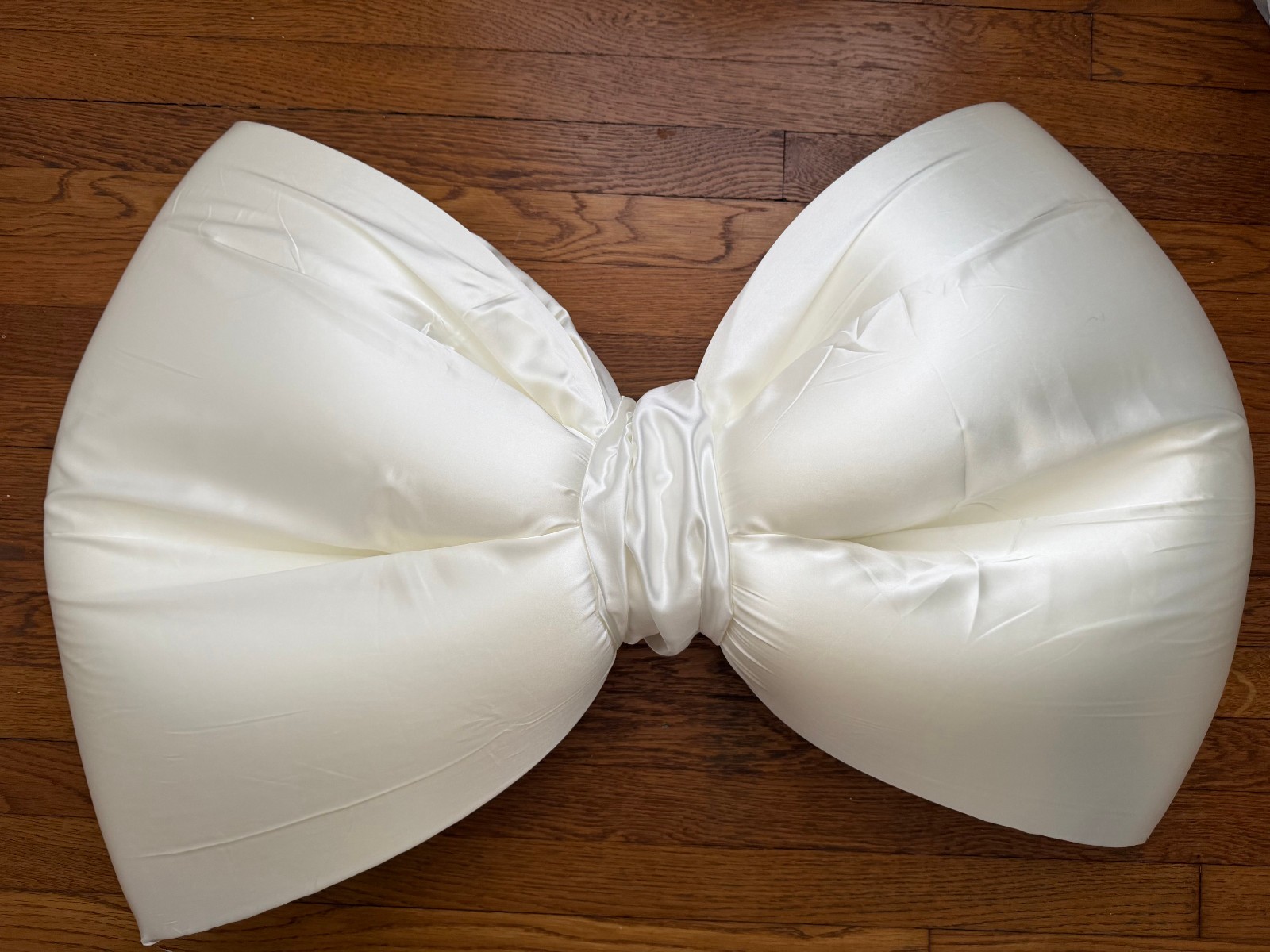 GIANT ivory/white 36″ x 25″ 3 ft x 2 ft SATIN foam Home Decor Party