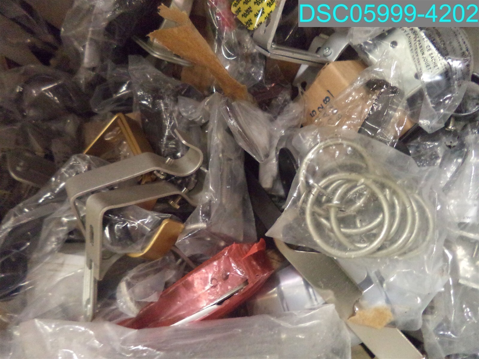 QTY=34 LBS: MIXED LOT OF CURTAIN ROD’S AND BRACKET’S MANY TYPES AND STYLE’S