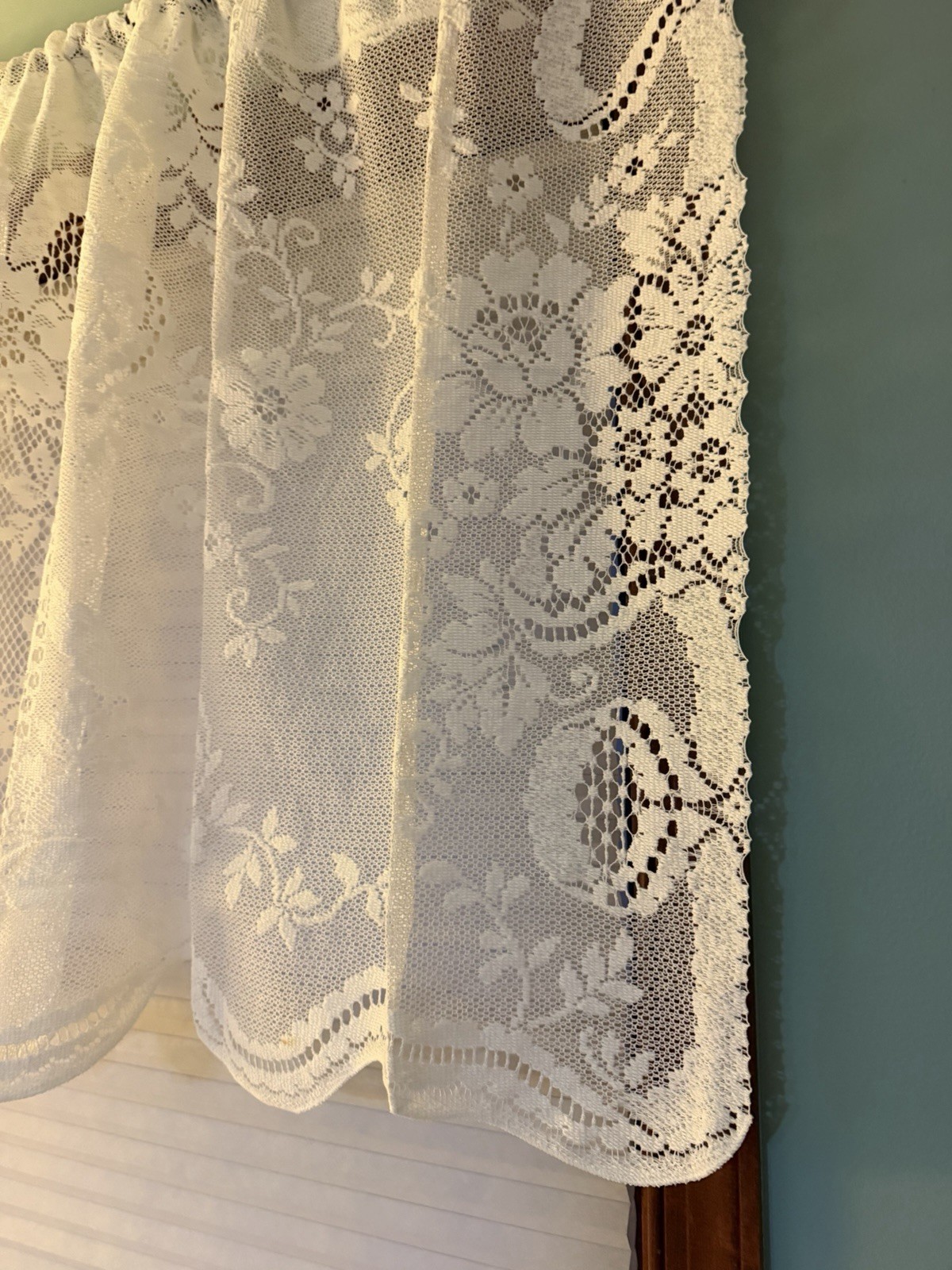 Two White Lace Window Valances 60 x 30 Oxford House Ainsley Tier New In Package
