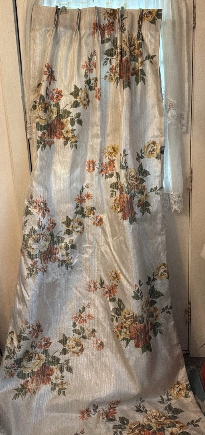 1 PR PINCH PLEAT PANELS Grammies LR Drapes 48 “ X 84 “ Cream Floral EXCVC