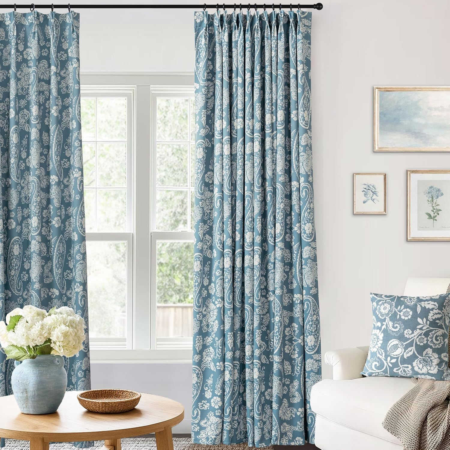 Elegant Floral Paisley Blackout Curtains for Stylish Light Control