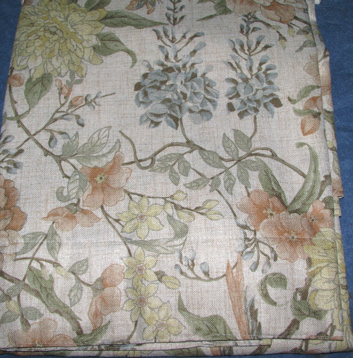 ENVOGUE “HOME” Window Curtains 2 Panels Beige 37 x 96 /Flowers, Birds, Floral