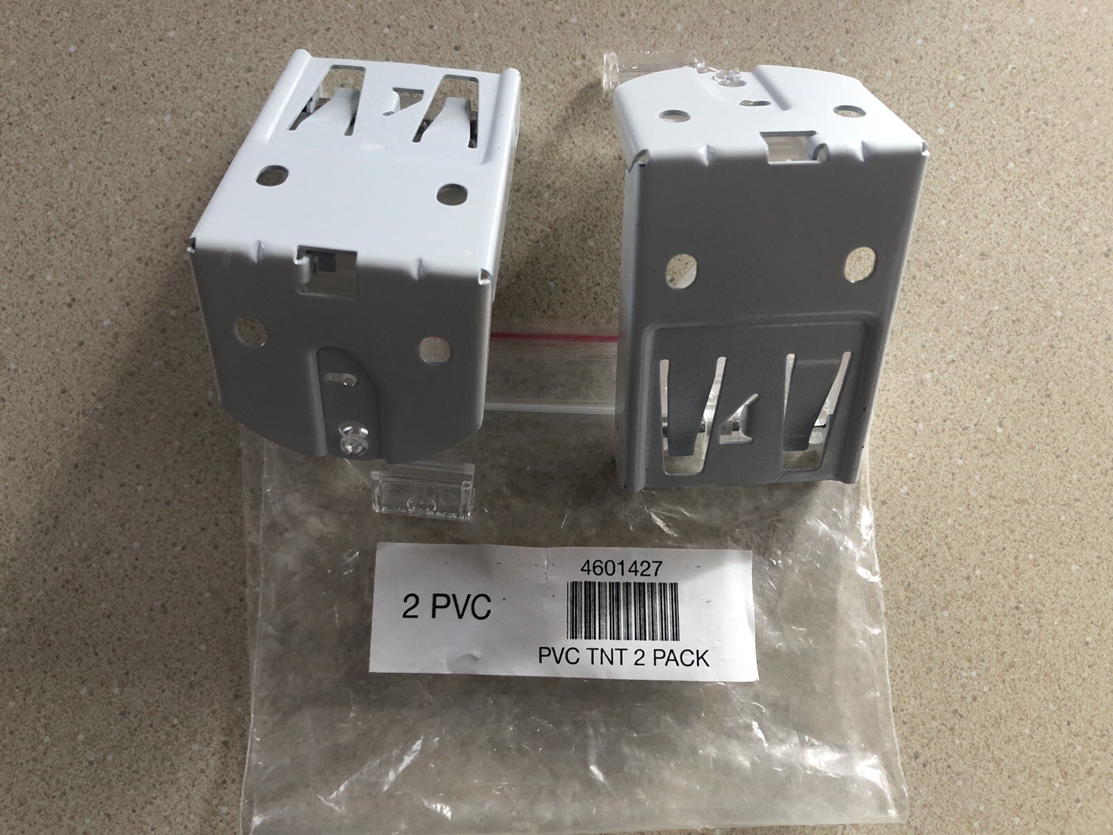 LUTRON – Cellular Shades Brackets Kit – New – pair – P/N 4601427