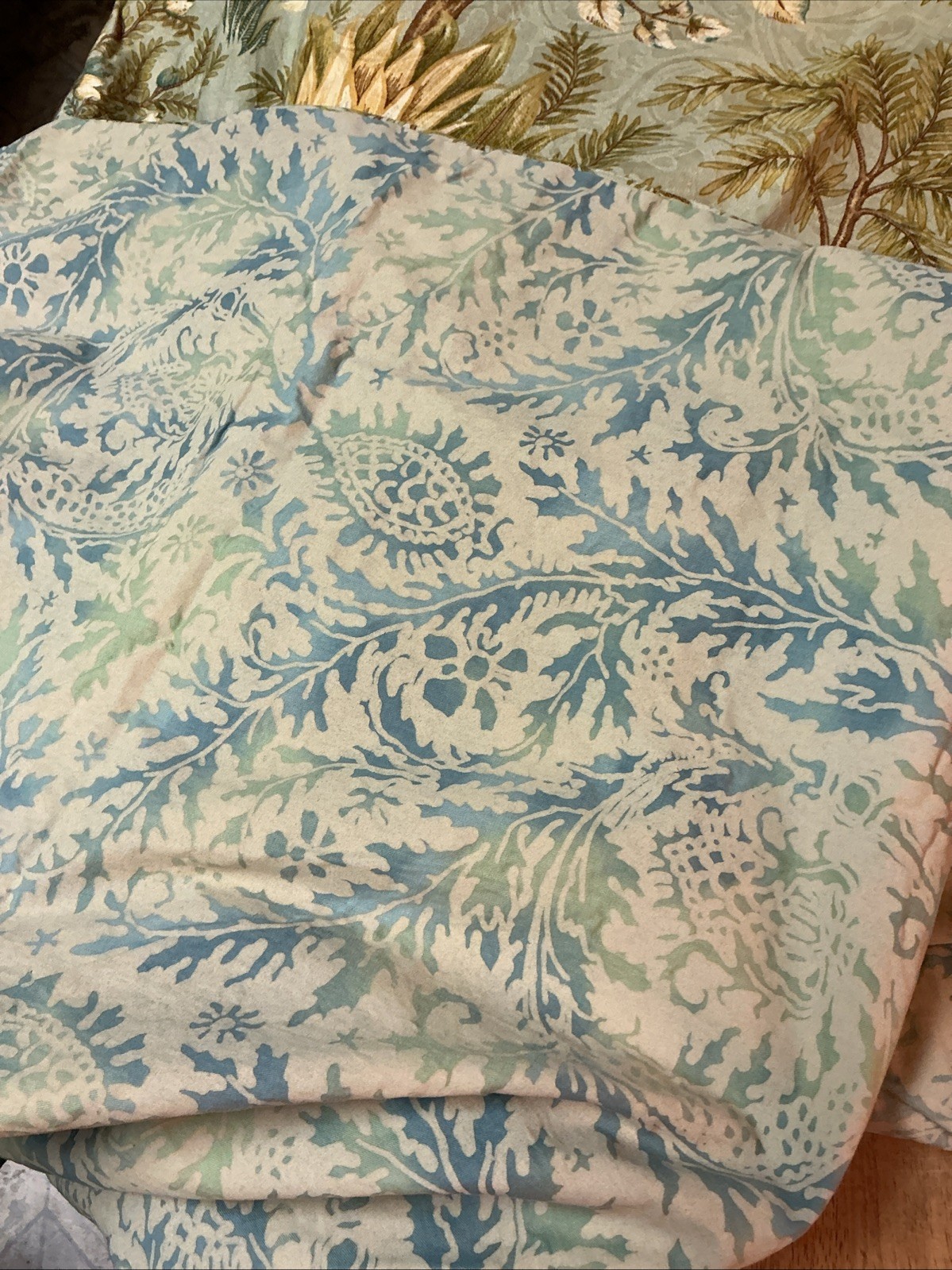Lovely tropical theme pale turquoise Blue lined curtain panel/drape Tommy Bahama