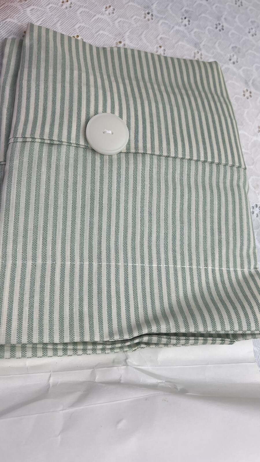 Vtg Designables Nantucket Shabby Chic One Button Yuck Valance USA 60 W x 14 L