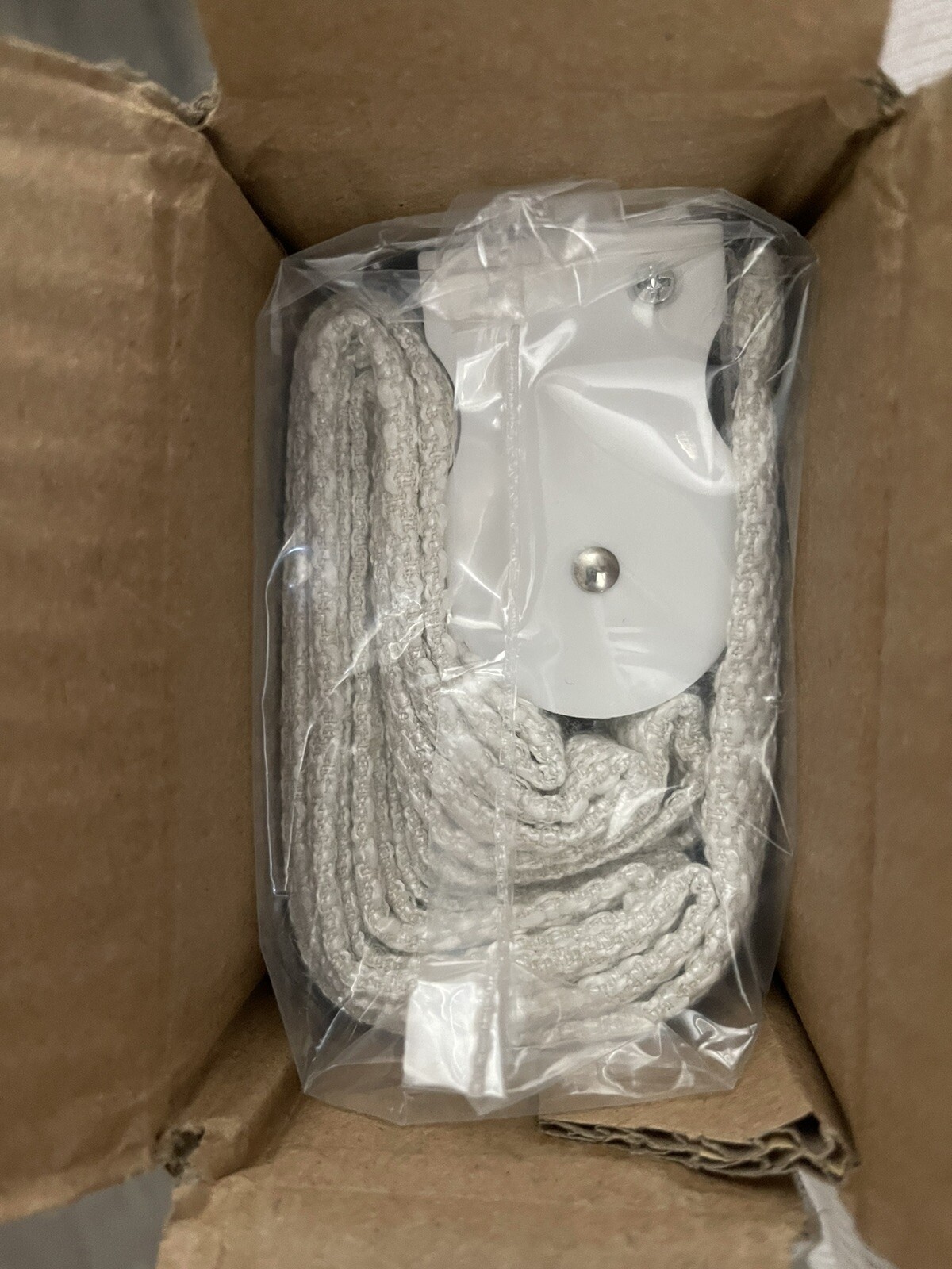 ECLIPSE Drew Noise Reducing Blackout Cordless Lined 27 in x 64 in, Ivory ✅