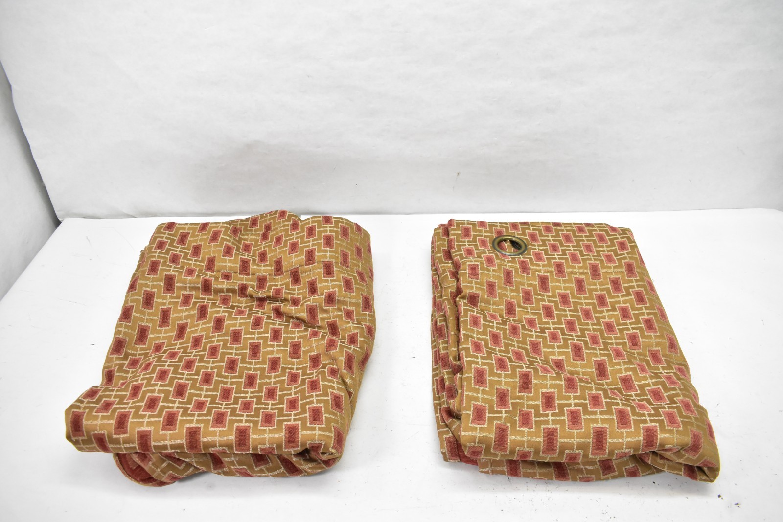 Lot of 2 Room Darkening Curtain Panels Brown/Burnt Orange 52″ x 84″ w 1-1/2″ Dia