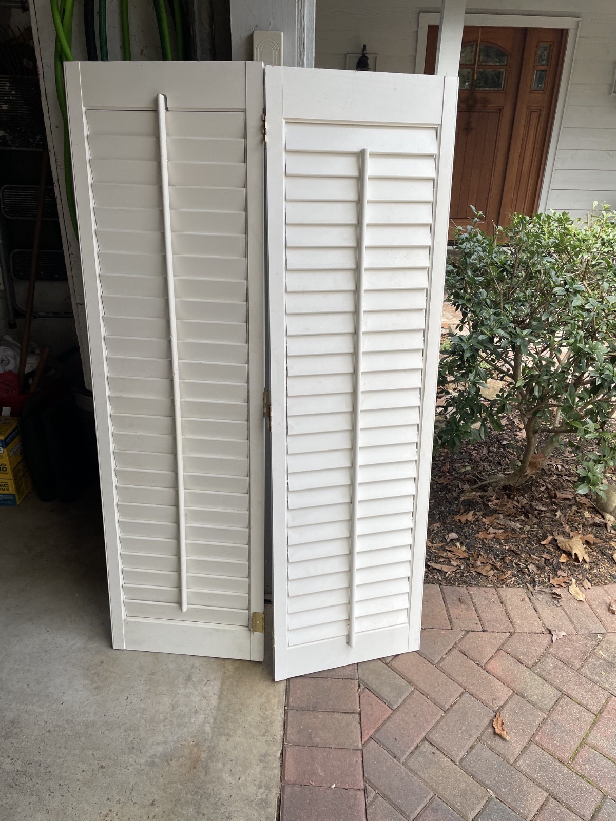 Plantation Shutters White