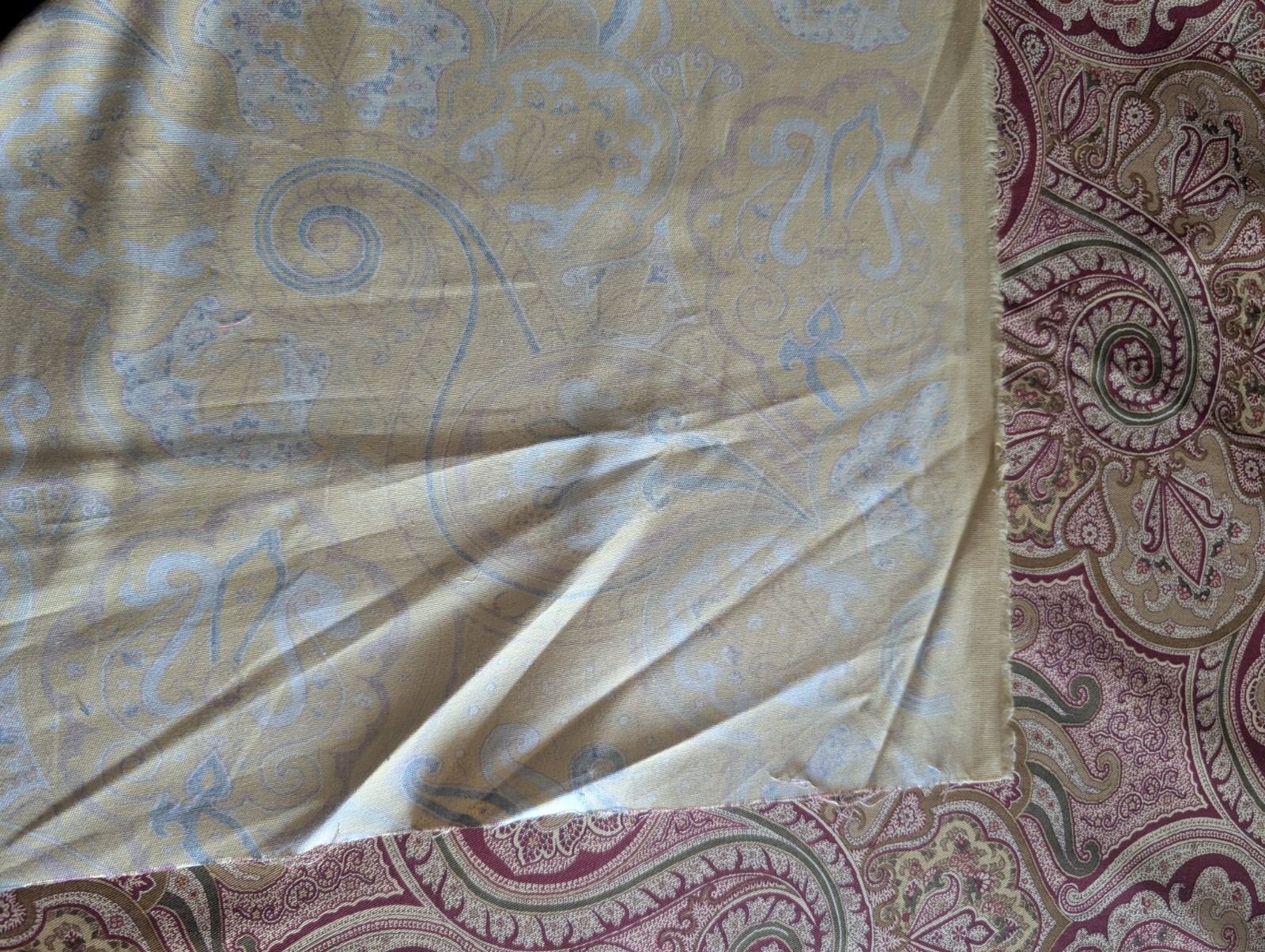 Waverly Paddock Shawl Valance. 100% Cotton. Fabric By The Yard . 55″ Wide