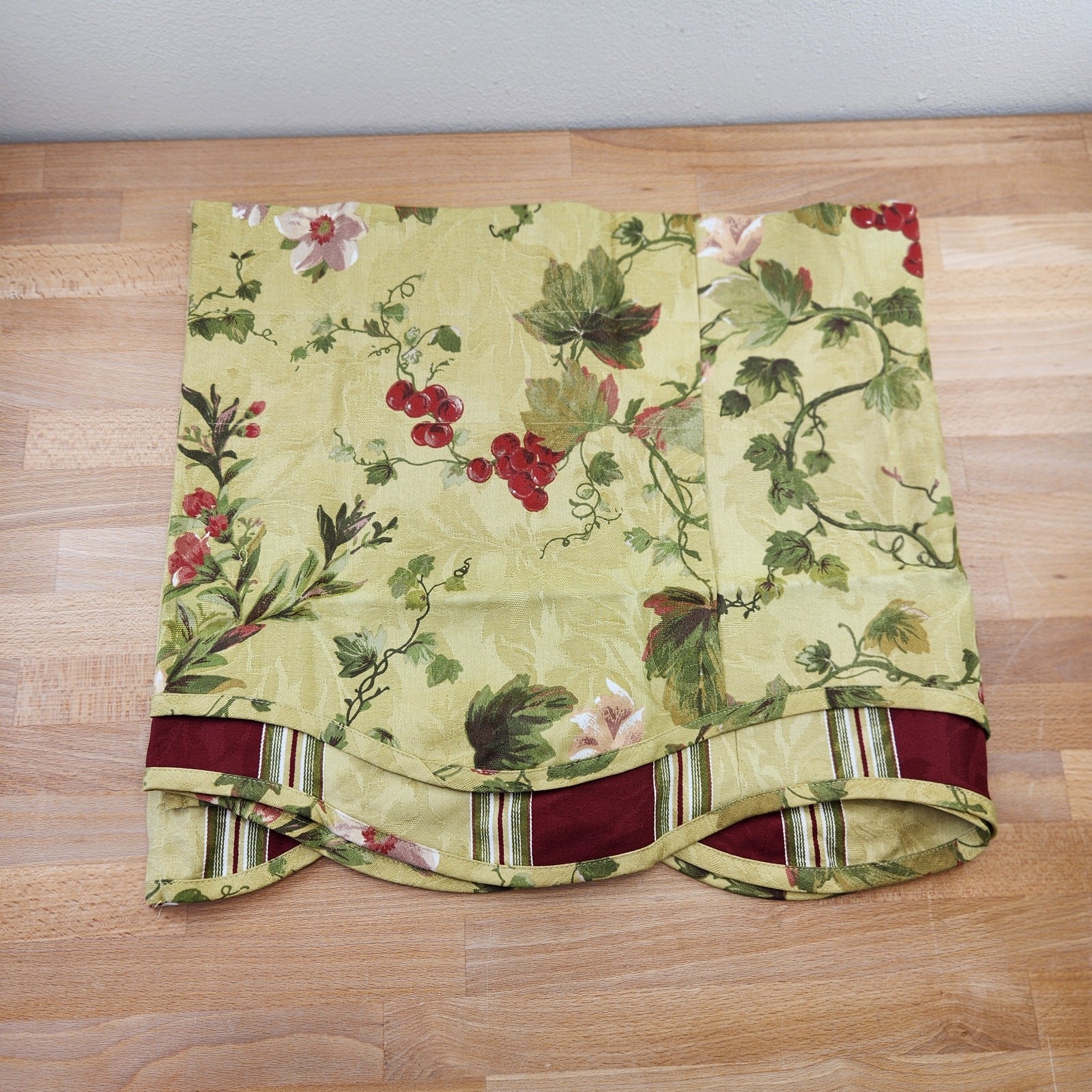 Waverly Scalloped Two Tier Valance Curtain Panels- Set of 2- Chianti Gold 78″