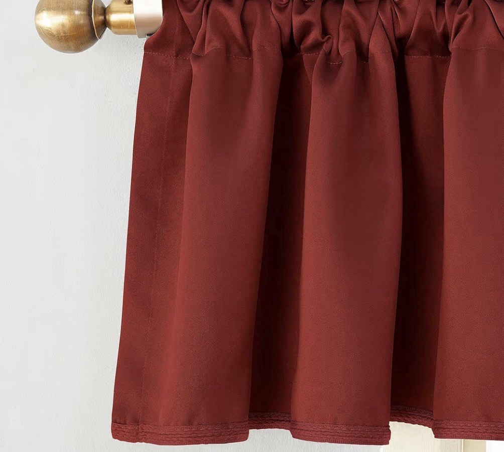 VALANCE CURTAIN – BRICK RED – ROD POCKET – 18×54 – NEW