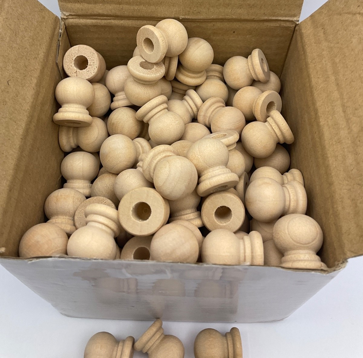 Pinkunn 150 Pcs Wood Finials Dowel Rods Caps 3/4 Inch Tall with 1/4 Inch Hole Un