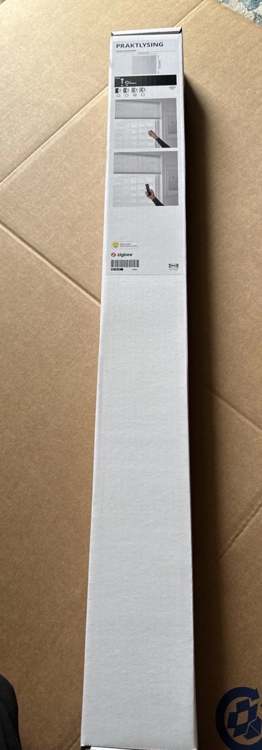 IKEA PRAKTLYSING Smart Cellular Blind 27×76¾” Wireless Battery White-NEW