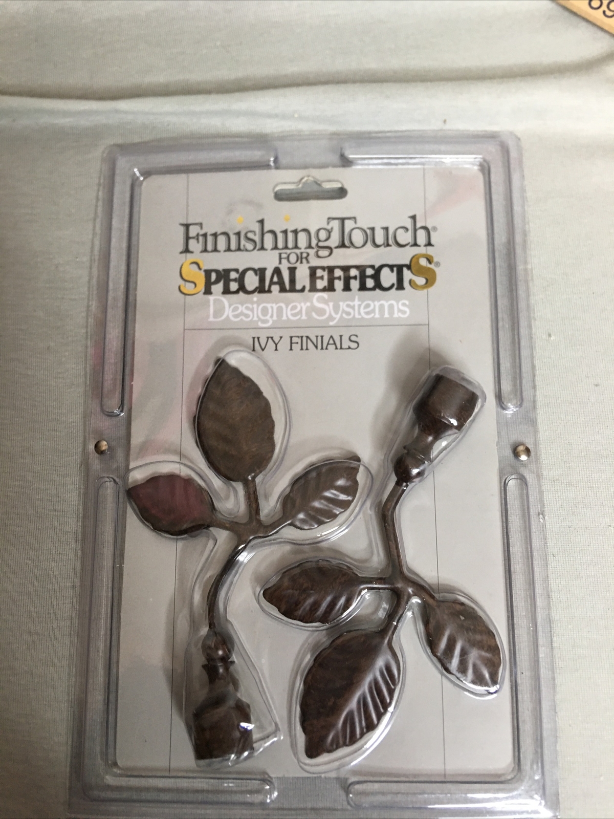 Finishing Touch for Special Effects Designer Systems Ivy Finials 1995 New a259