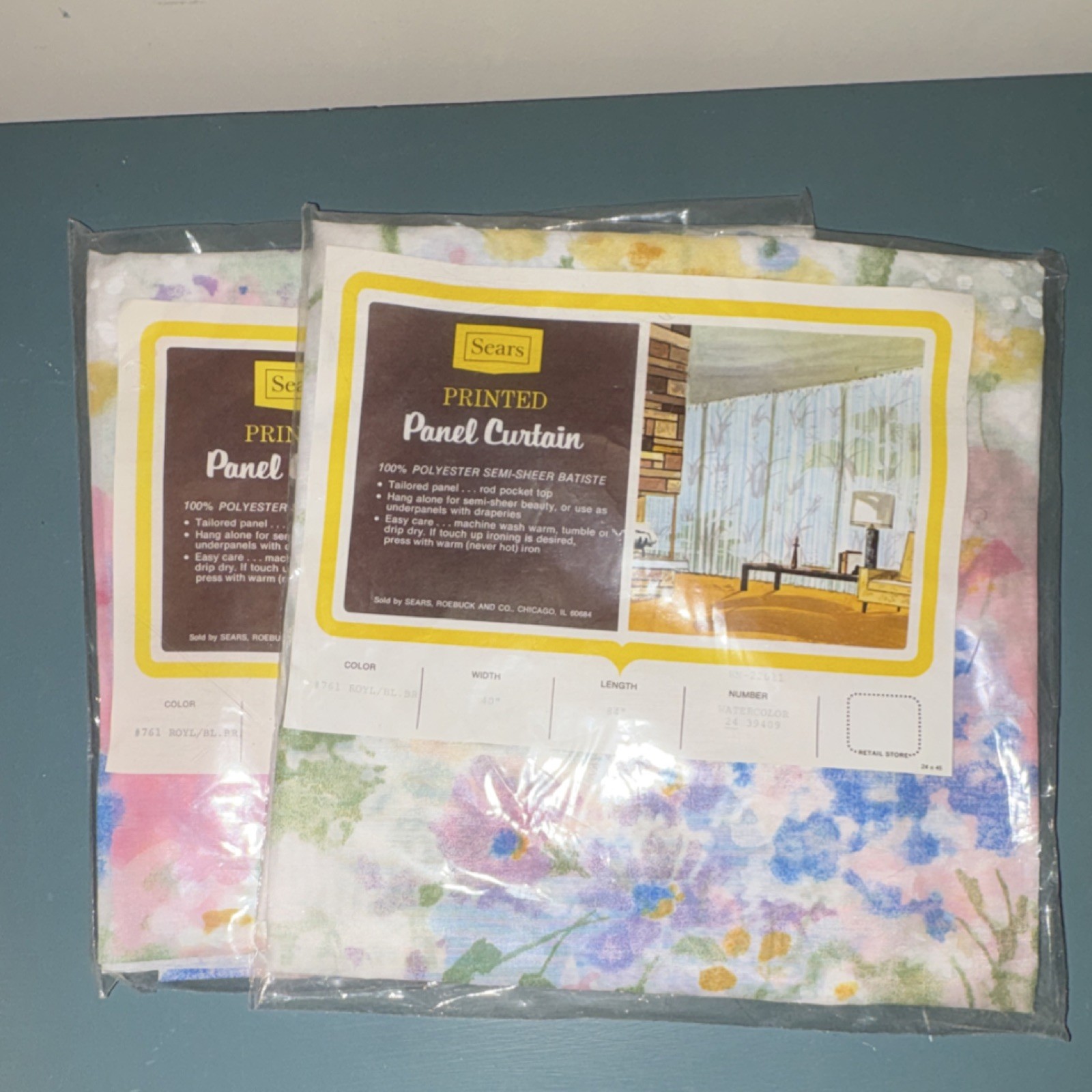 Sears Vintage Watercolor Floral Semi-Sheer Polyester Panel Curtain 40 x 45 in