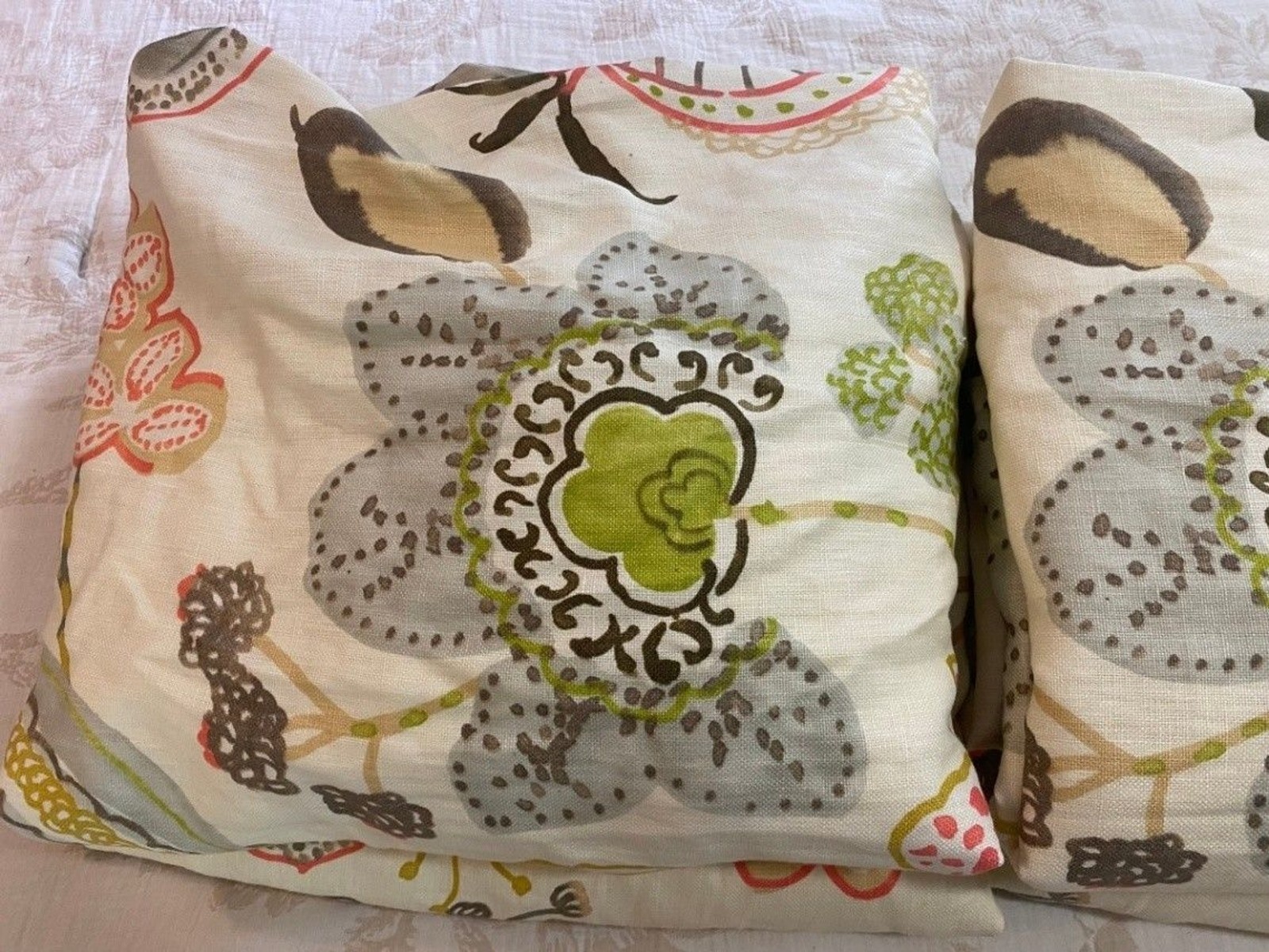Jacobean Floral Pinch Pleated Cream Lined Drapery Floral Panels Set of 4 EUC