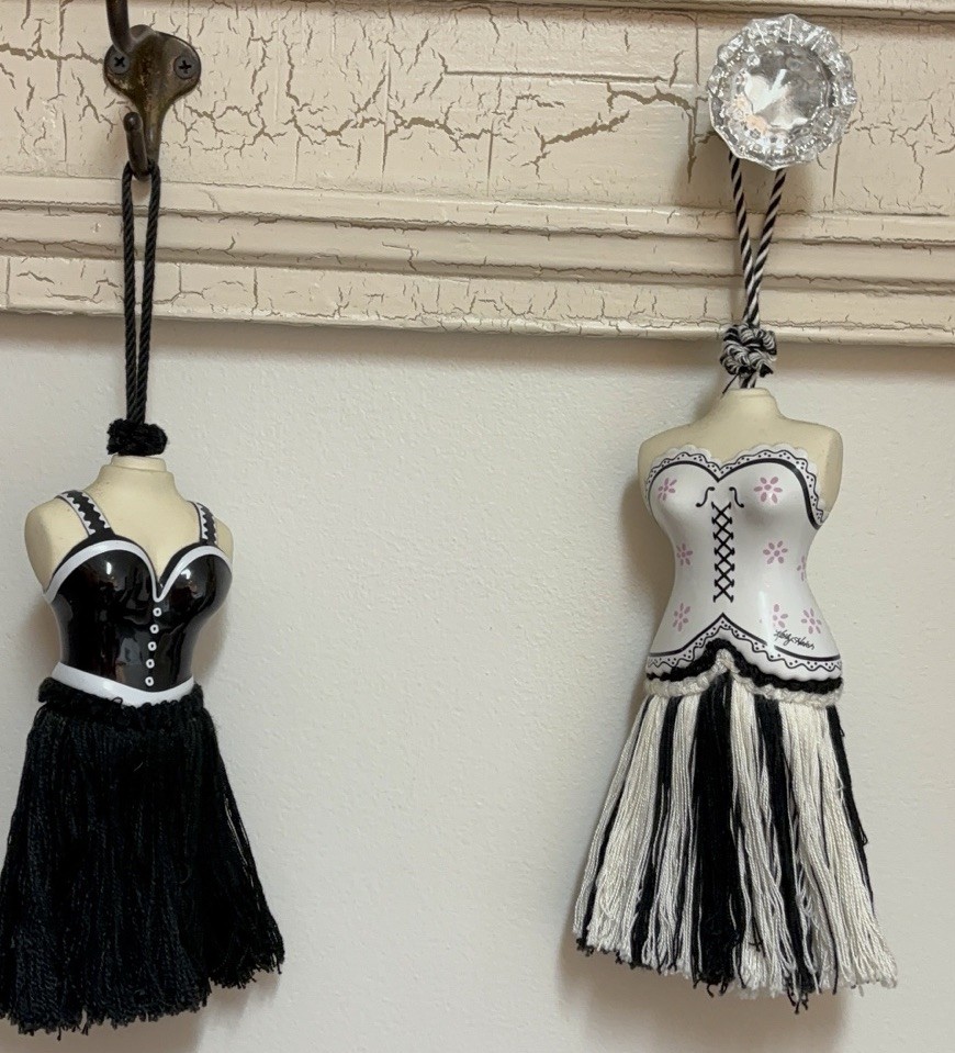 Set Of 2 Kathy Hatch Dress Form Tassels Black & White Accent Decor Large 8.5”