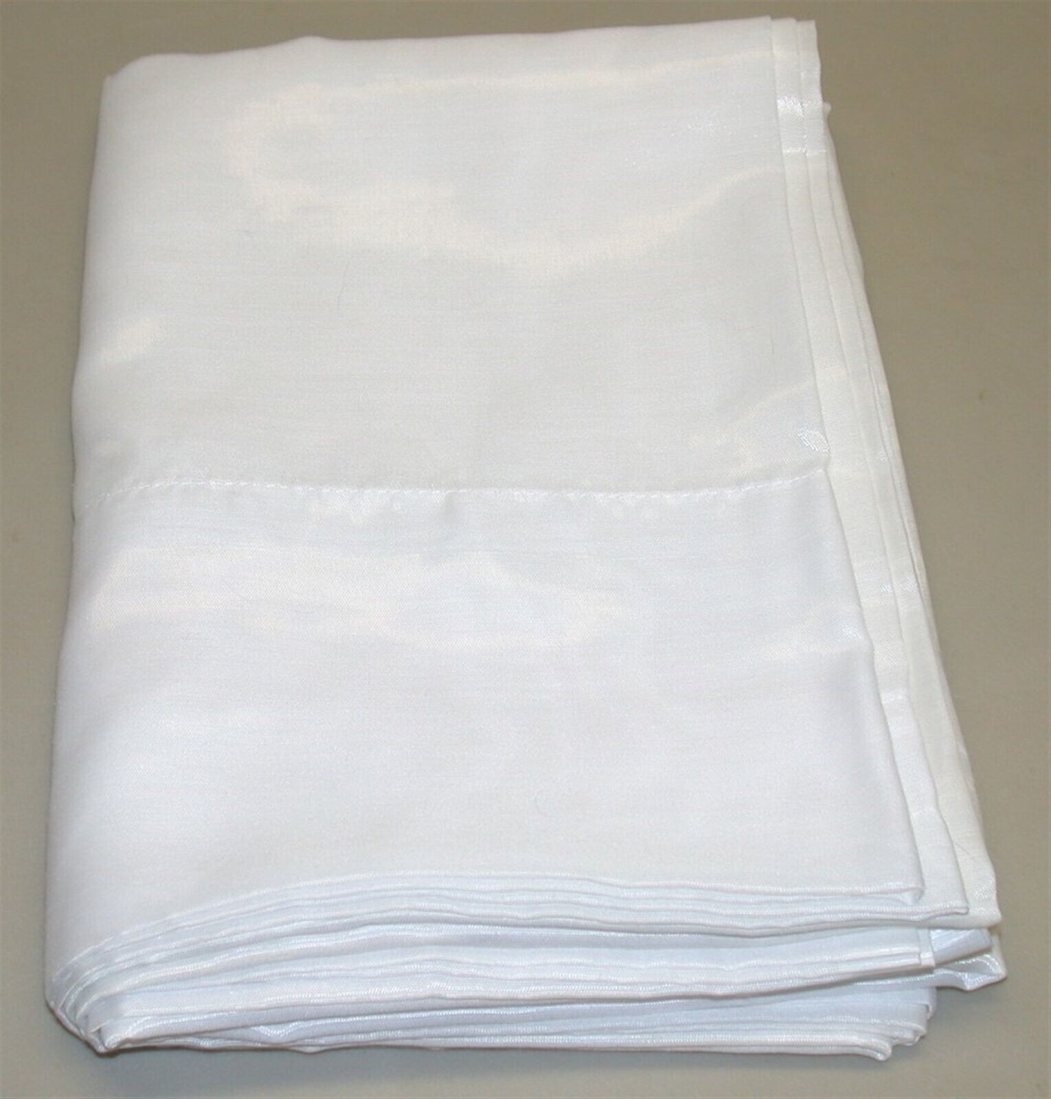 (1) Panel Rod Pocket Sheer Curtain ~ White ~ 60″ W X 84″ L ~ 5″ Hem
