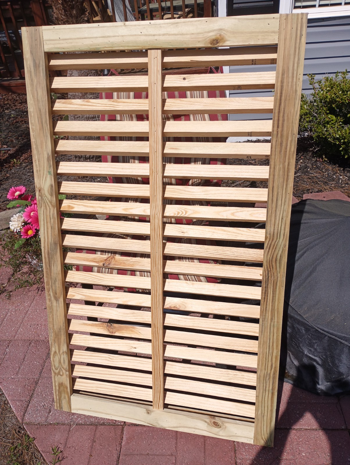 Plantation Blind Wood Window Shutters Multi-Color Fade Resistant Indoor Outdoor