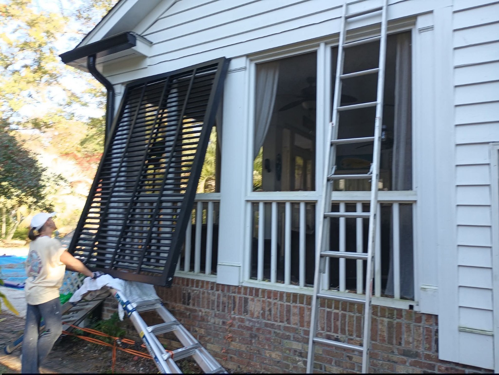Plantation Blind Wood Window Shutters Multi-Color Fade Resistant Indoor Outdoor
