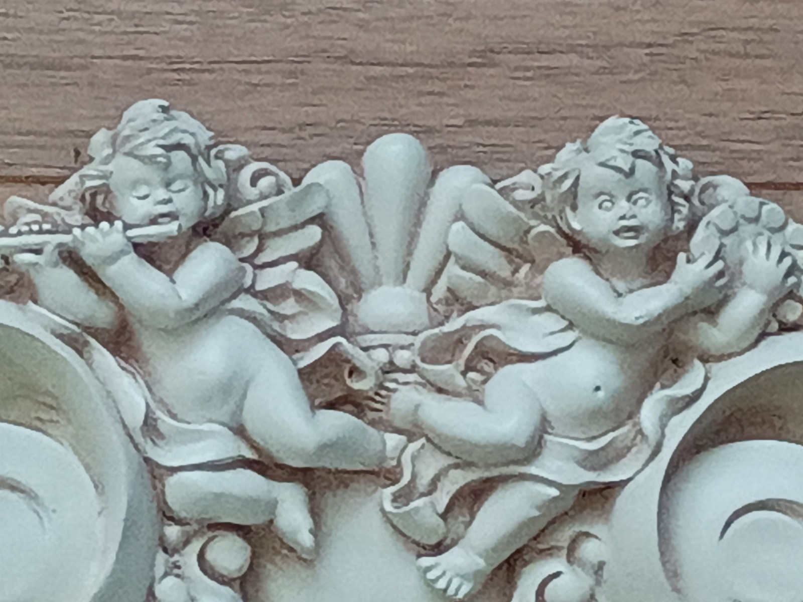 Vintage Cherub Swag 23 Inches Wood Hand Carved Victorian Angels Home Decor 90s.