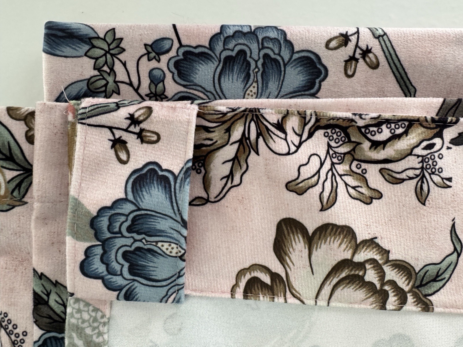 CALLISTO Window Curtains 2 Panels 38” X 84″ Peacock Birds Drapers Back Top Blush