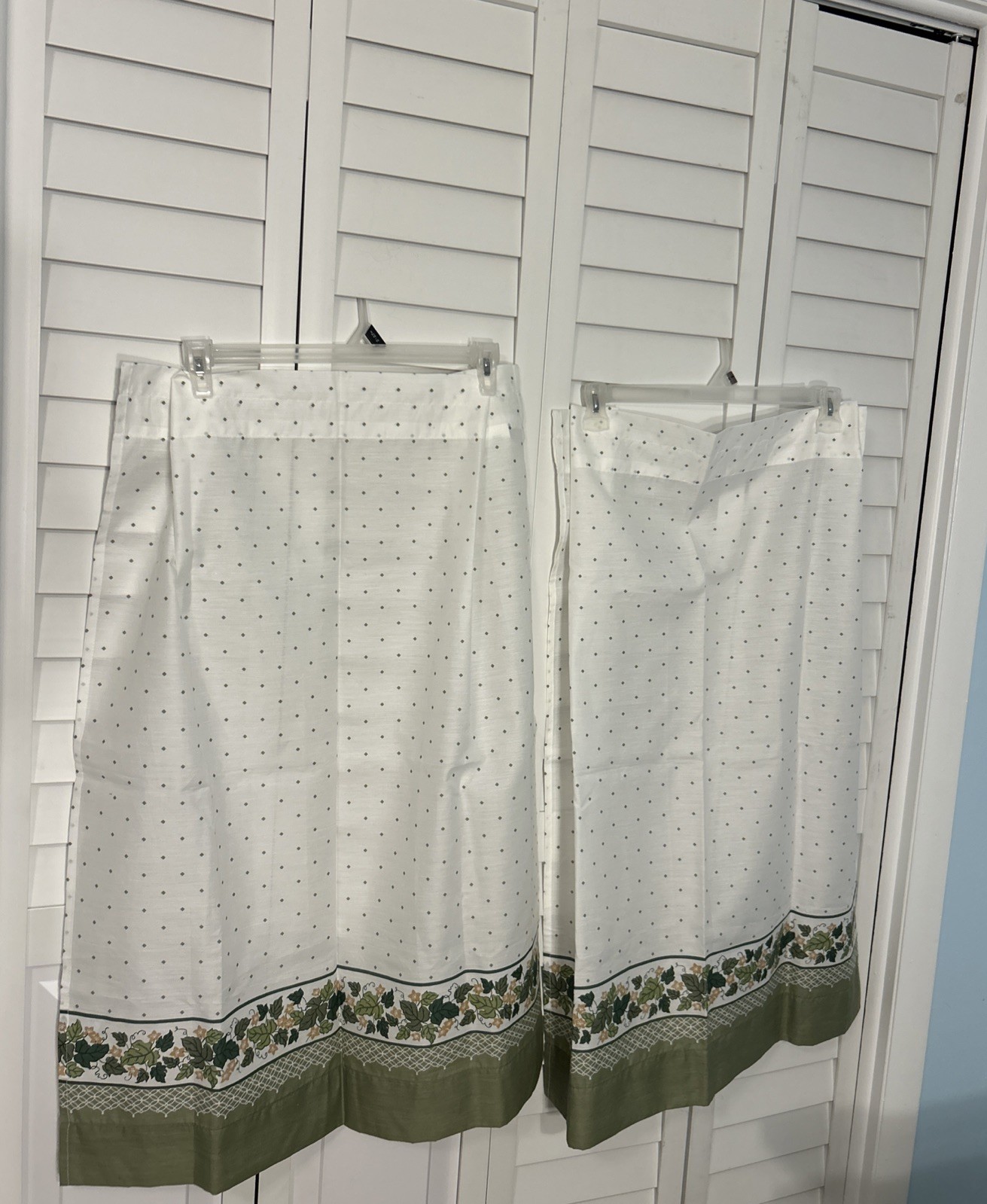Country Ivy 2 Piece Kitchen Curtain Set Green Gold White 28 X 36 Inch