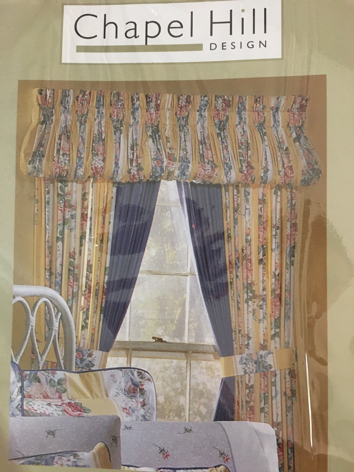 CHAPEL HILL BLOUSON VALANCE Duchess Pattern 88 “ W X 15” L Multi Color Floral