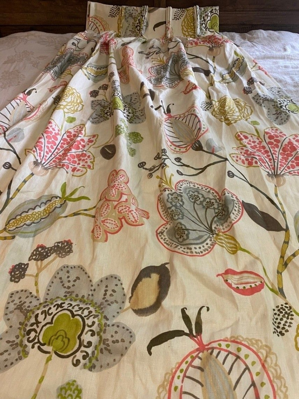 Jacobean Floral Pinch Pleated Cream Lined Drapery Floral Panels Set of 4 EUC