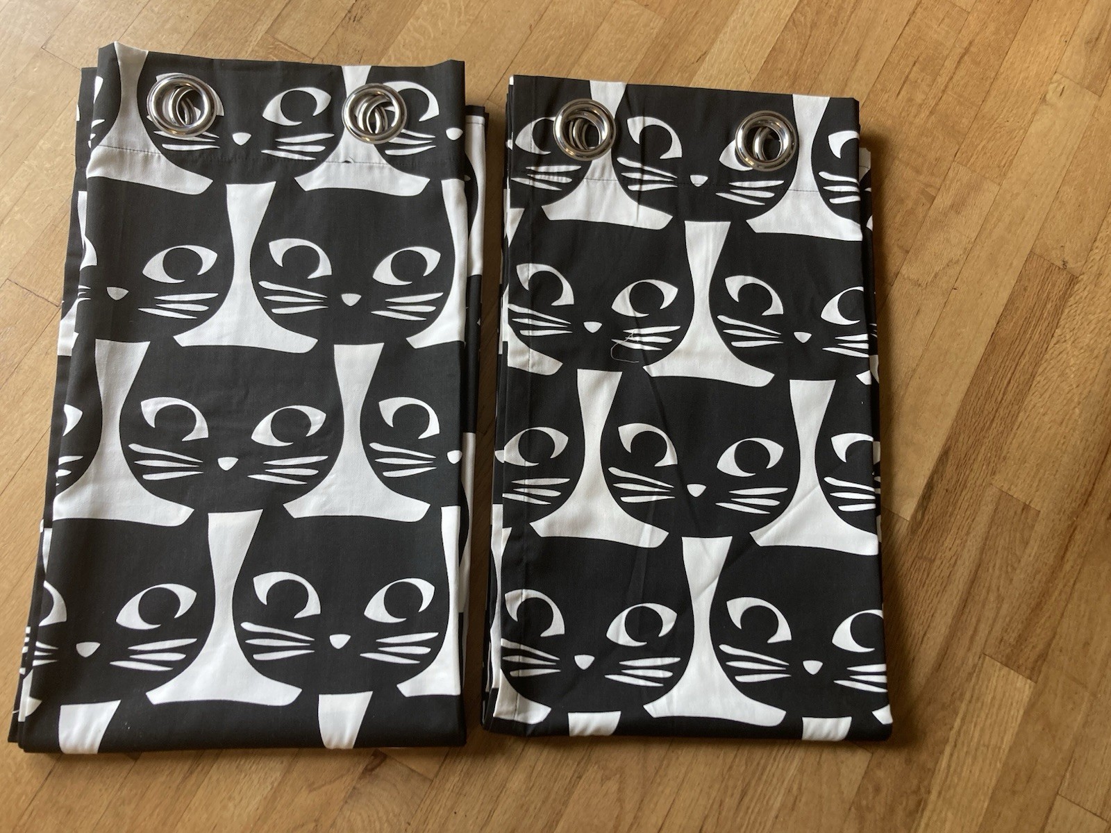 Set of 2 Ikea MATTRAM Curtain Panels Black Cats on White 57×98