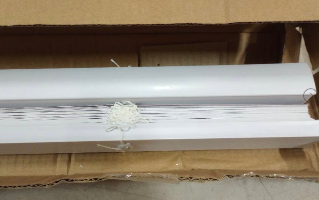 LOTUS & WINDOWARE Cordless Mini Blind, 1″ Vinyl Slats, 39″Wx36″L Light Filtering