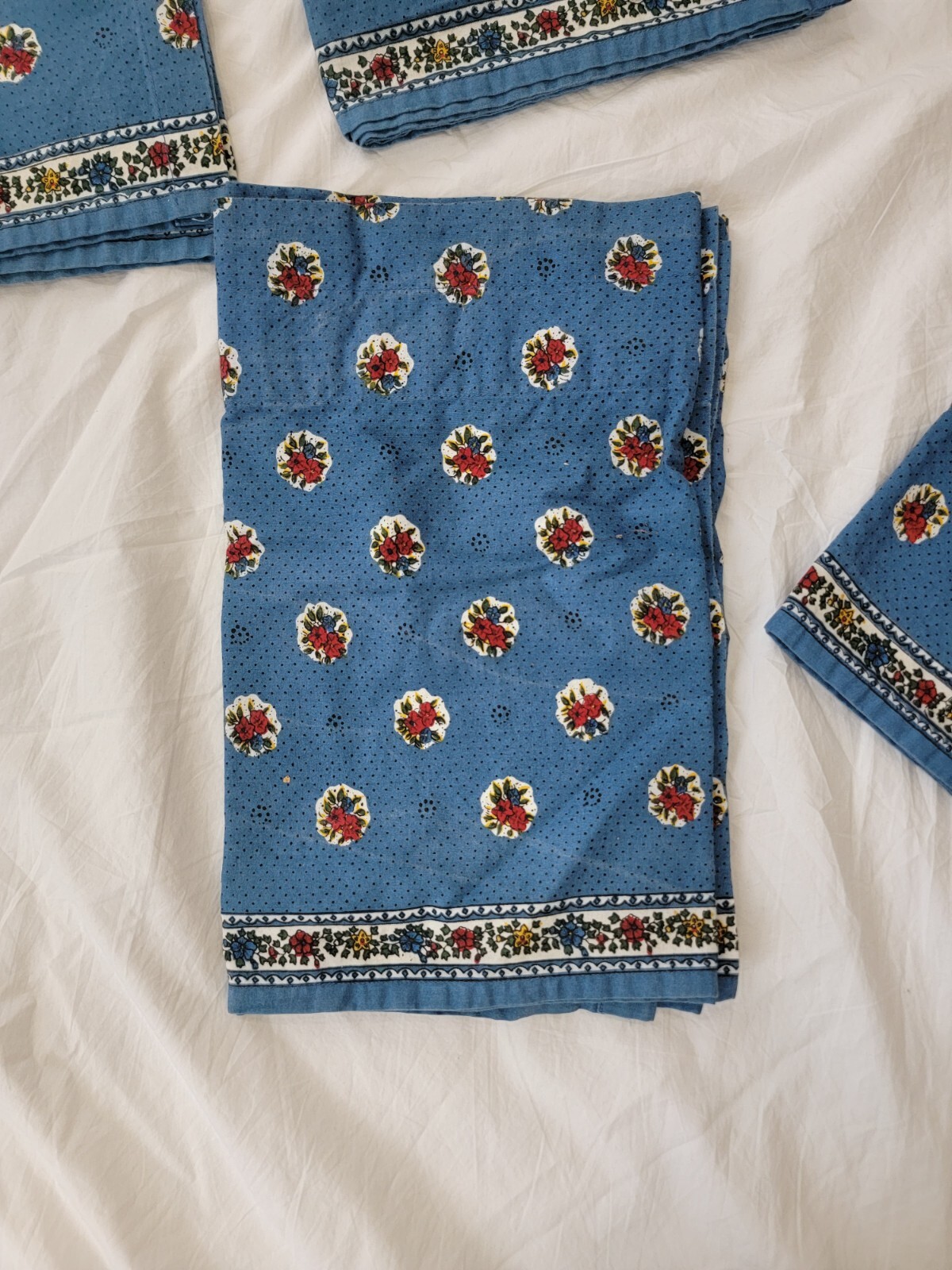 CHOOSE QUANITY Country French Pleated Valance Blue Red Floral Clean 71 x 14.5