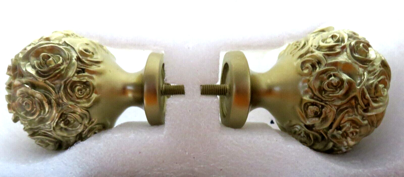 Fancy pair of Decorative Curtain rod finials Gold finish Roses