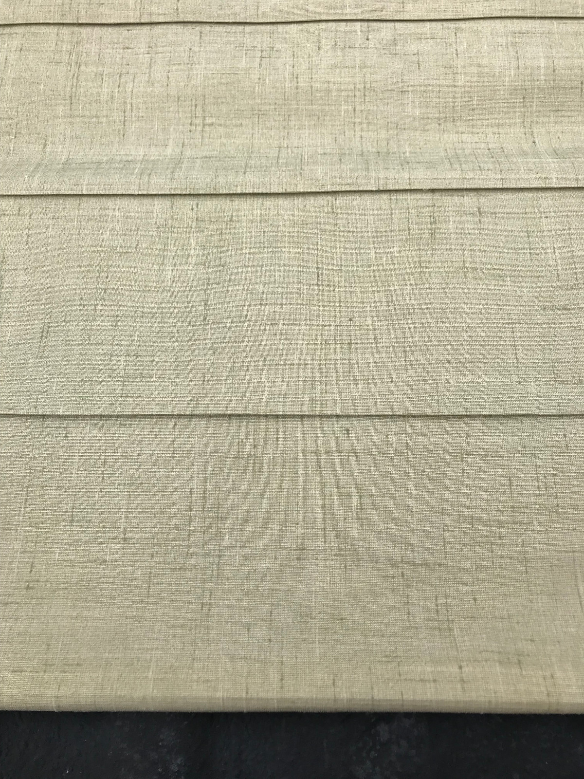 Hunter Douglas Vignette Roman Shade light green 32 width by 56 height