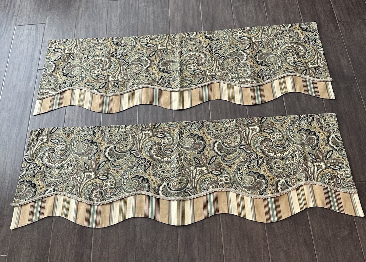 RLF HOME PAISLEY PETTICOAT VALANCES-Set Of (2) Tan Black Green 52” W NWOT
